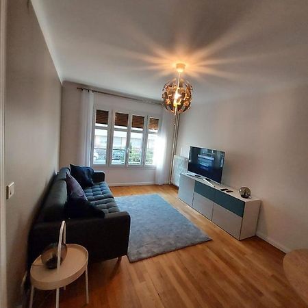 Bel Appartement 2 Pieces, Sortie De Metro Ligne 8 Charenton-le-Pont Buitenkant foto