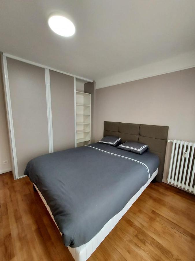 Bel Appartement 2 Pieces, Sortie De Metro Ligne 8 Charenton-le-Pont Buitenkant foto